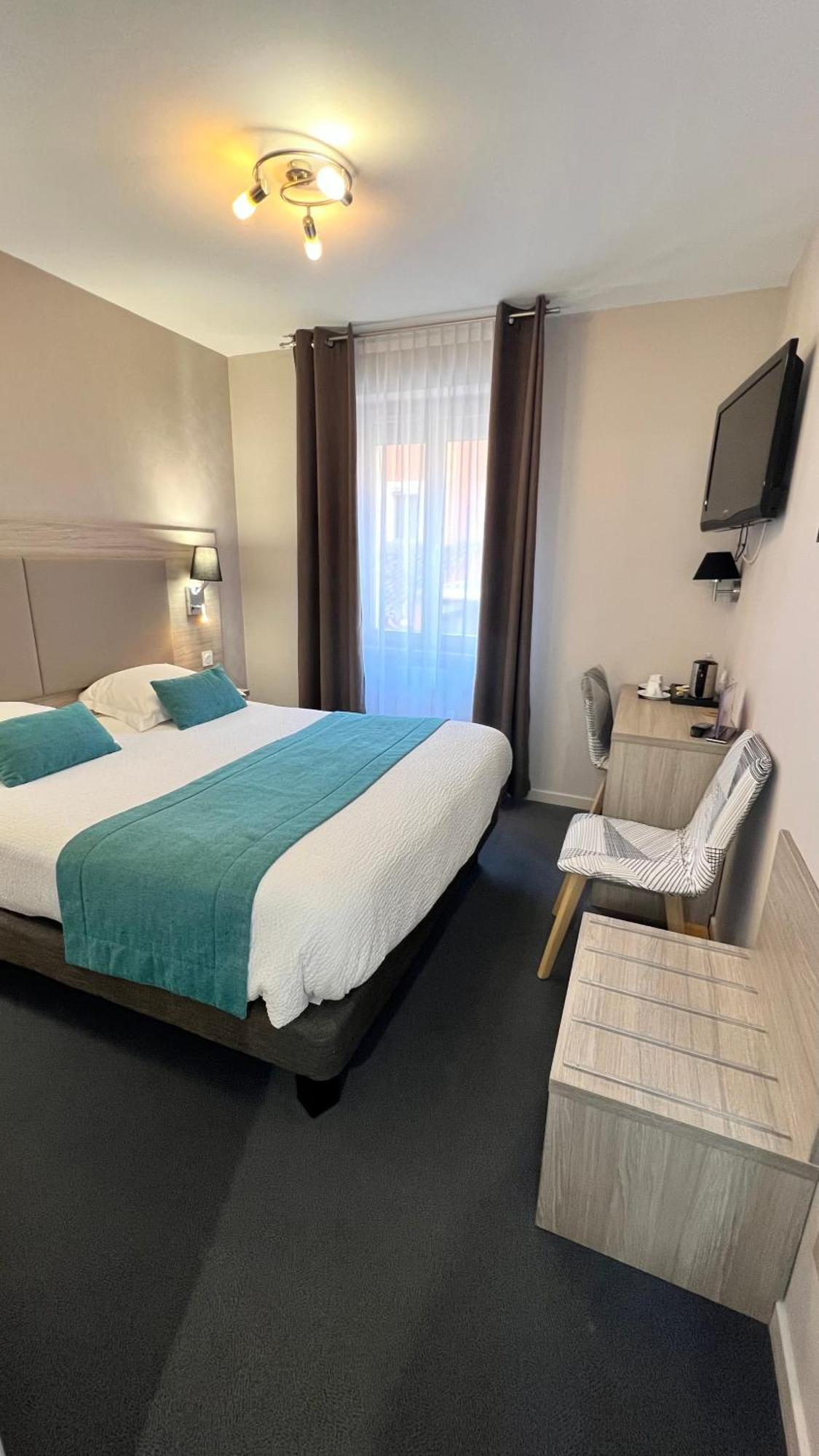 Logis Hotel Restaurant Azalees Tournon-sur-Rhone Zewnętrze zdjęcie