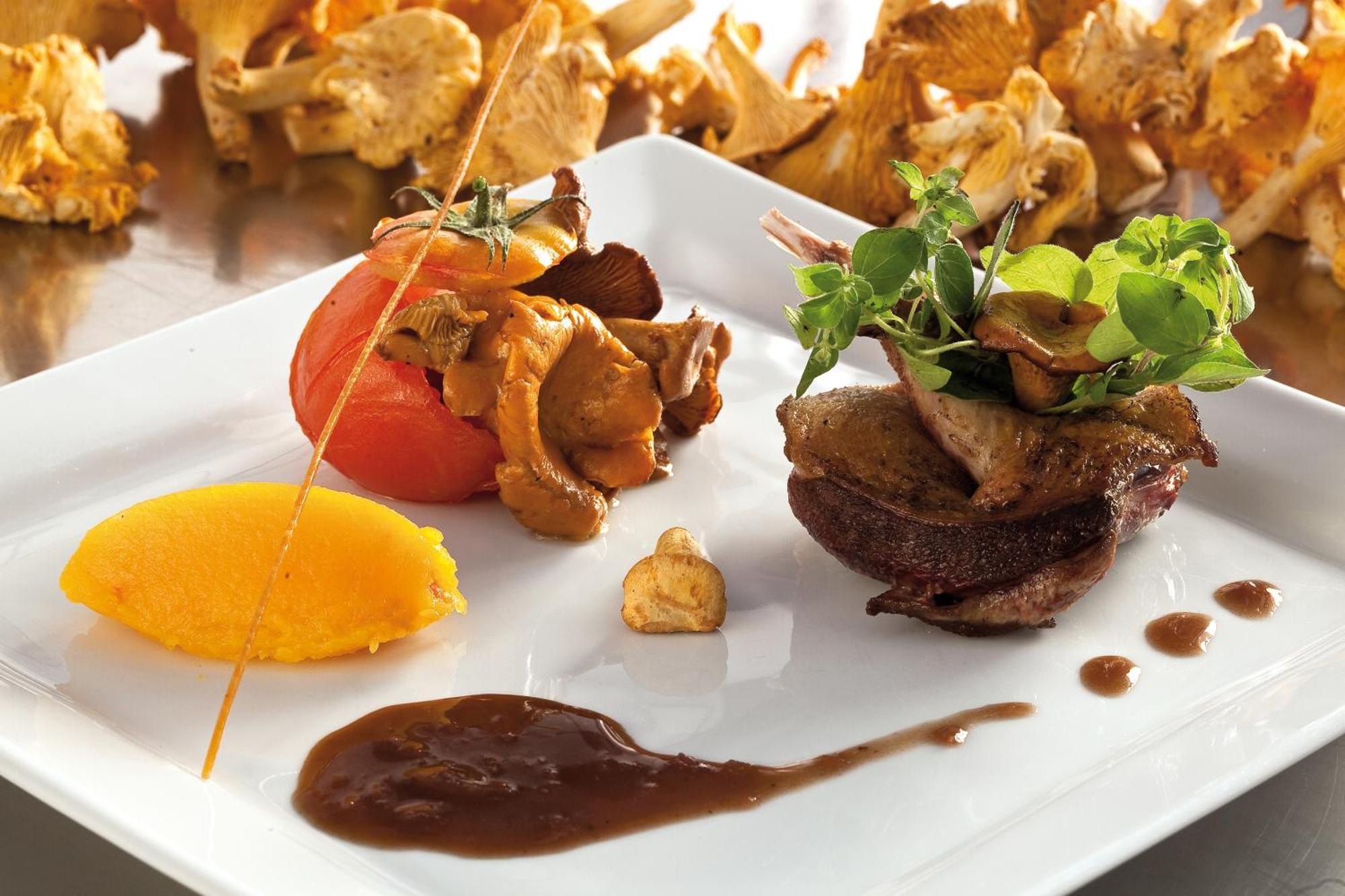 Logis Hotel Restaurant Azalees Tournon-sur-Rhone Zewnętrze zdjęcie