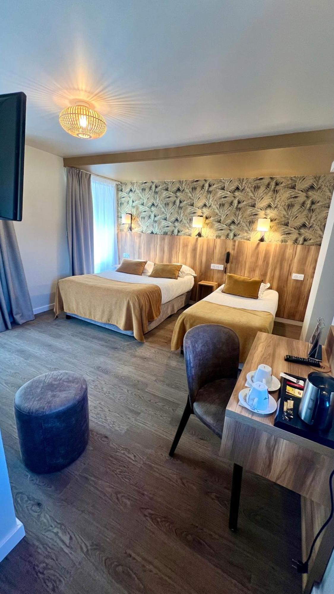 Logis Hotel Restaurant Azalees Tournon-sur-Rhone Zewnętrze zdjęcie