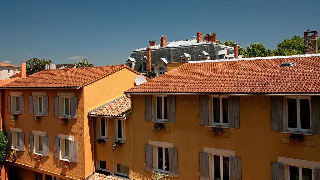Logis Hotel Restaurant Azalees Tournon-sur-Rhone Zewnętrze zdjęcie